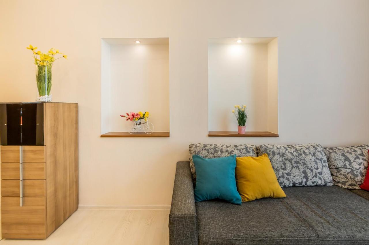 2К Квартира Між Майданом Та Софією Київською Apartment Exterior photo