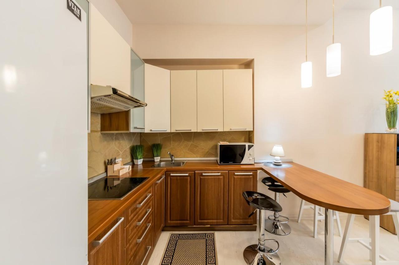 2К Квартира Між Майданом Та Софією Київською Apartment Exterior photo