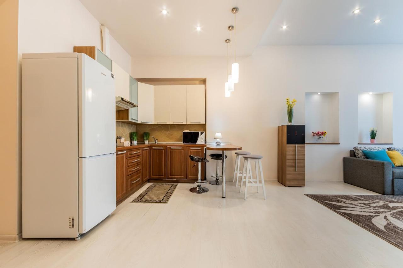 2К Квартира Між Майданом Та Софією Київською Apartment Exterior photo