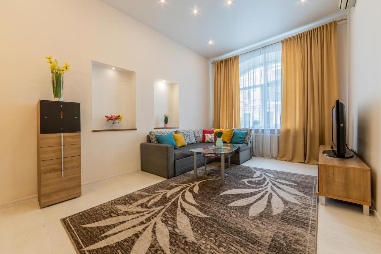 2К Квартира Між Майданом Та Софією Київською Apartment Exterior photo